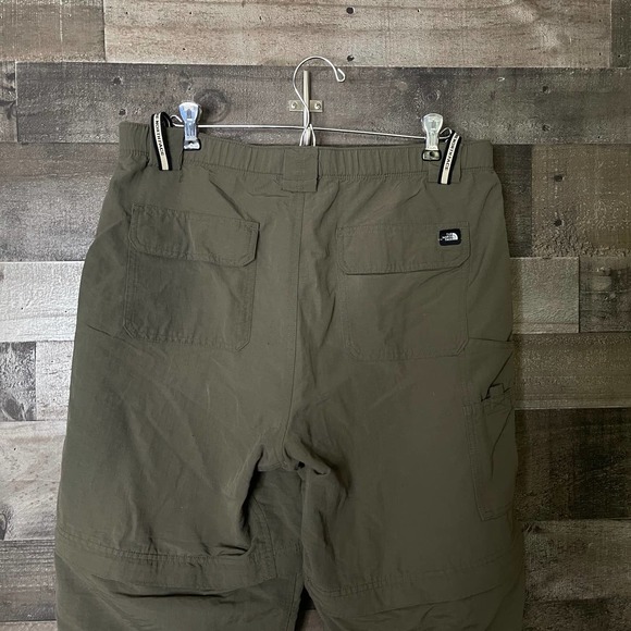 SOLD North Face Paramount Peak Convertible Pants - Picture 5 of 6